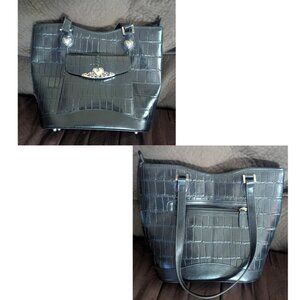 👜 Brighton Handbag – $30 👜